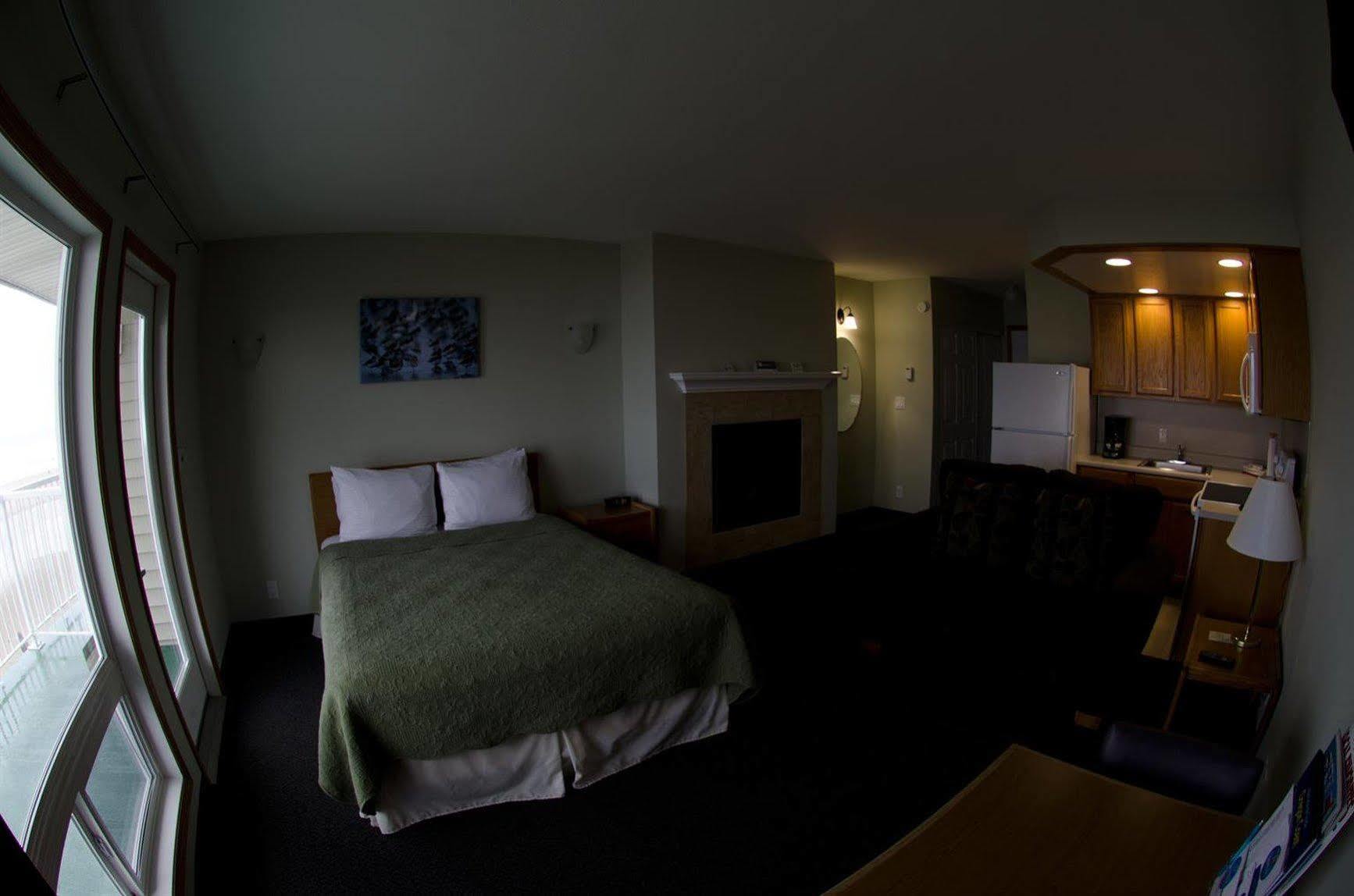 D Sands Condominium Motel 링컨시티 외부 사진